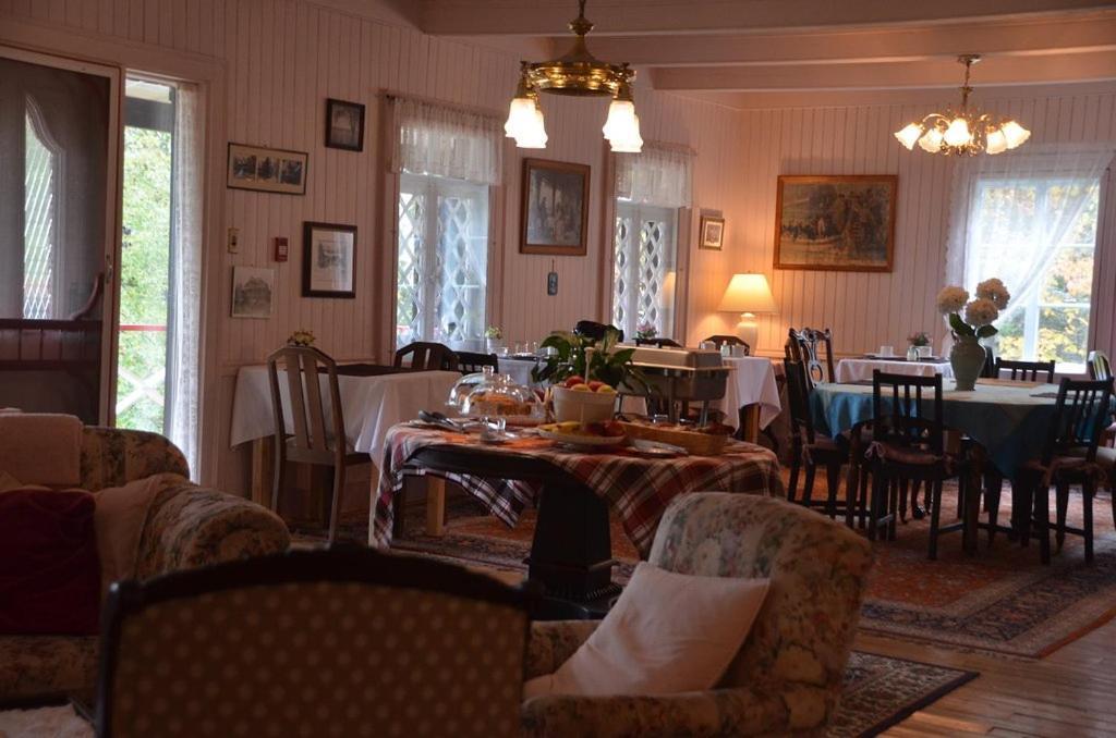 Auberge La Chatelaine La Malbaie Esterno foto