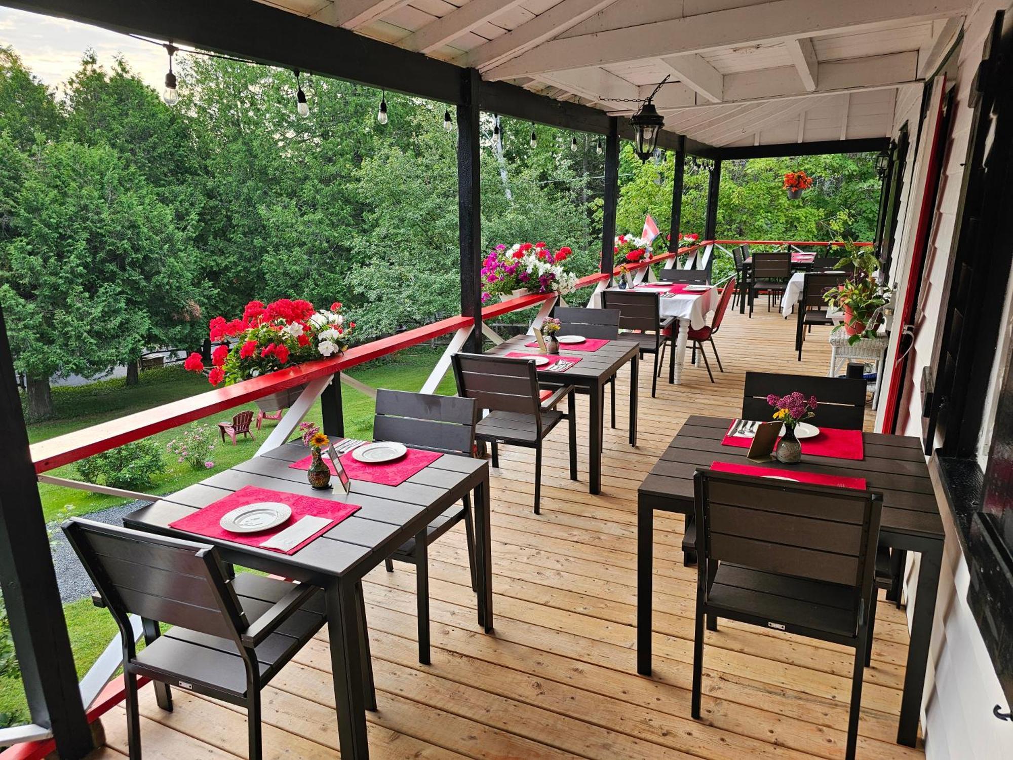 Auberge La Chatelaine La Malbaie Esterno foto